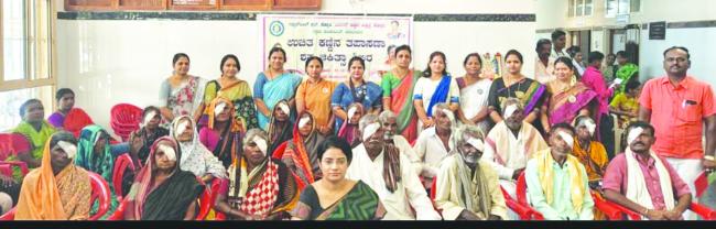 ಲೈನ್ಸ್‌ ಕಣ್ಣಿನ ಆಸ್ಪತ್ರೆಯಲ್ಲಿ ಬಡ ಜನರಿಗೆ ಕಣ್ಣಿನ ಶಸ್ತ್ರಚಿಕಿತ್ಸೆ
