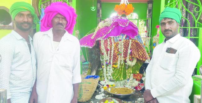 ಹಳೆ ನೆಲ್ಲುಡಿ ಗ್ರಾಮದಲ್ಲಿ ಶ್ರದ್ಧೆಯ ಕಾಶೀಂಸಾಹೇಬ್ ಉರುಸ್ ಆಚರಣೆ 