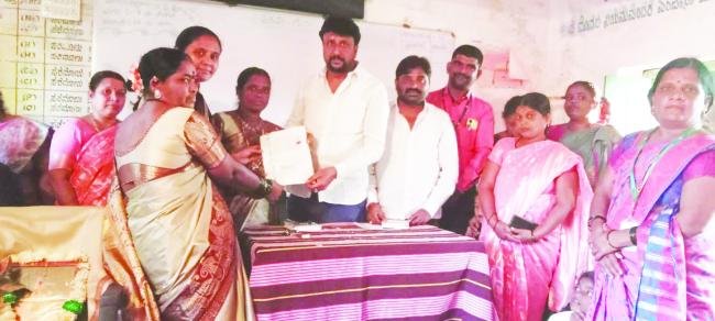 'ಮಹಿಳೆಯರು ಸ್ವಾವಲಂಬಿ ಬದುಕು ಕಟ್ಟಿಕೊಳ್ಳಲು ಧ.ಗ್ರಾಮೀಣಾಭಿವೃದ್ಧಿ ಯೋಜನೆ ಸಹಕಾರಿ'