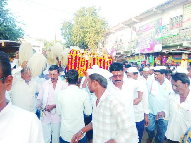 ಎಳ್ಳ ಅಮಾವಾಸ್ಯೆ: ಪಲ್ಲಕ್ಕಿ ಉತ್ಸವ