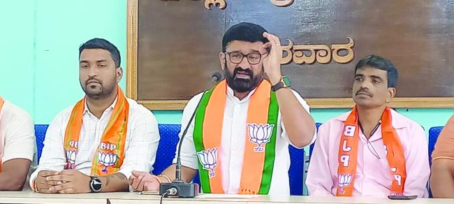ಸರ್ಕಾರದಿಂದ ಅಭಿವೃದ್ಧಿ ಕಾರ್ಯವಾಗುತ್ತಿಲ್ಲ: ಬಿಜೆಪಿ  ವಕ್ತಾರ ಚಂದ್ರಶೇಖರ 