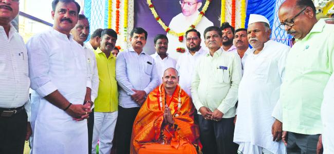 ಸಿದ್ಧೇಶ್ವರ ಶ್ರೀಗಳ ಬದುಕು ಇಡೀ ಮನುಕುಲಕ್ಕೆ ಮಾದರಿ: ಡಾ.ಪ್ರಭುಗೌಡ