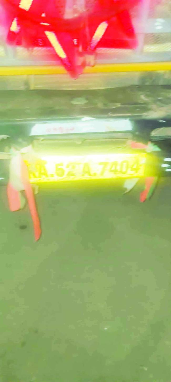 ರಾಜಧನಕ್ಕೆ ಕನ್ನ ಹಾಕಿರುವ ಇಲಾಖೆಗಳ ಅಧಿಕಾರಿಗಳ ಮೇಲೆ ಶಿಸ್ತು ಕ್ರಮಕ್ಕೆ ಆಗ್ರಹ  ‘ಲೋಕಾಯುಕ್ತ ತನಿಖೆಗೆ’ ಒತ್ತಾಯ