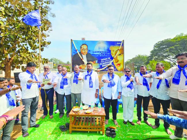 ಮುಂದಿನ ಪೀಳಿಗೆಗೆ ಮಹಾನ್ ವ್ಯಕ್ತಿಗಳ ಸಂದೇಶ ರವಾನಿಸುವ ಕೆಲಸ: ಚನ್ನರಾಜ ಹಟ್ಟಿಹೊಳಿ  