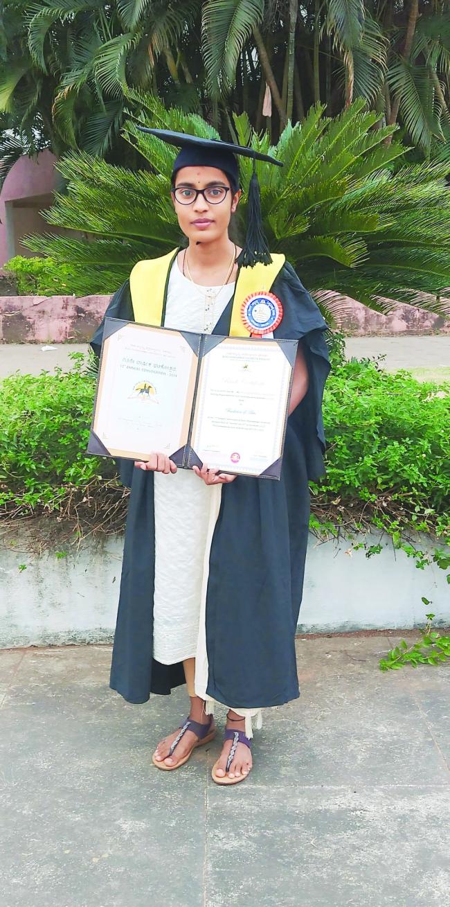 ಮೂಡಲಗಿ ಸರ್ಕಾರಿ ಪ್ರಥಮದರ್ಜೆ ಕಾಲೇಜಿಗೆ ರಾ​‍್ಯಂಕ್