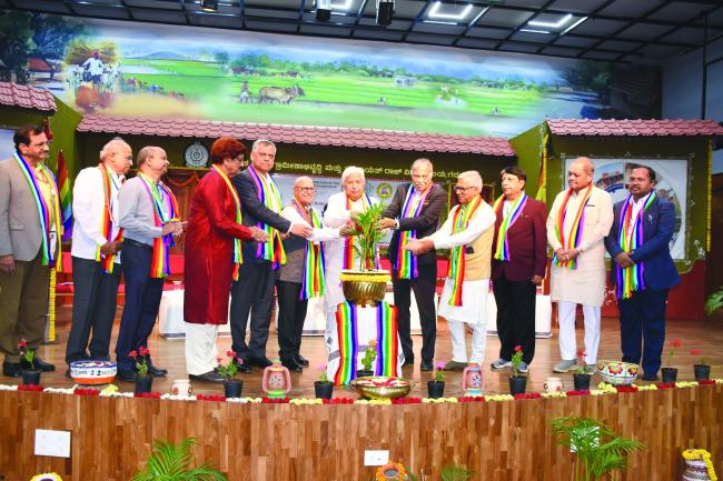 39 ನೇ ವಾರ್ಷಿಕ ರಾಷ್ಟ್ರೀಯ ಸಂಶೋಧನಾ ಸಮ್ಮೇಳನ ರಾಷ್ಟ್ರದ ಆರ್ಥಿಕ ಹಾಗೂ ಸಾಮಾಜಿಕ ಬೆಳವಣಿಗೆಗೆ ಸಹಕಾರ ಕ್ಷೇತ್ರದ ಕೊಡುಗೆ ಅಪಾರ