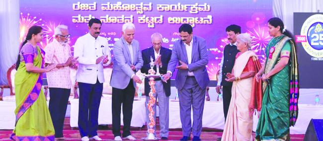 ವಿದ್ಯಾರ್ಥಿಗಳ ಬೆಳವಣಿಗೆಯಲ್ಲಿ ಪಾಲಕರ ಜವಾಬ್ದಾರಿ ಹೆಚ್ಚು:  ಪ್ರೋ.ತ್ಯಾಗರಾಜ 