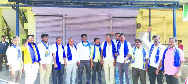 ಅಮಿತ್ ಶಾ ಅವಹೇಳನಕಾರಿ ಹೇಳಿಕೆ: ಕೊಪ್ಪಳ ಬಂದ್ ಸಂಪೂರ್ಣ ಯಶಸ್ವಿ
