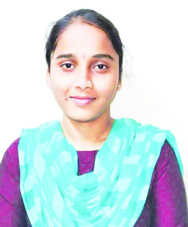 ರಾಜರಾಜೇಶ್ವರಿ ಮಹಿಳಾ ಕಾಲೇಜು : ಕವಿತಾ ಹೂಲಿ ಹಳ್ಳಿ, 9ನೇ ರಾಂಕ್‌