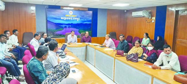 ವೈದ್ಯಕೀಯ ಪದವಿ ಇಲ್ಲದೇ ವೈದ್ಯವೃತ್ತಿ ಮಾಡುತ್ತಿದ್ದ 6 ಜನರಿಗೆ 1 ಲಕ್ಷ ರೂ. ದಂಡ, ಒಬ್ಬರ ವಿರುದ್ದ ಎಫ್‌ಐಆರ್ ದಾಖಲು: ಡಿಸಿ ಪ್ರಶಾಂತ್ ಕುಮಾರ್ ಮಿಶ್ರಾ 