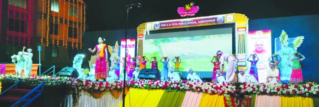 ಸಂಕೇಶ್ವರದಲ್ಲಿ ಉಡಾನ-11 ಸಂಭ್ರಮದ ಕಾರ್ಯಕ್ರಮ ಶ್ರಮಪಟ್ಟು ಶಿಕ್ಷಣ ಪಡೆದು ಸುಂದರವಾದ ಬದುಕನ್ನು ಕಟ್ಟಿಕೊಳ್ಳಿ: ಮೀನಾ 