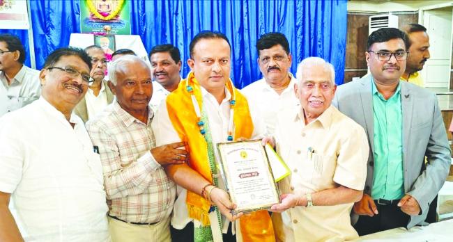 ಜೈನ ಅಸೋಸಿಯೇಷನ್ನಿನ ಸದಸ್ಯರಾಗಿ  ಸಂತೋಷ ಜೈನ್ ಆಯ್ಕೆ