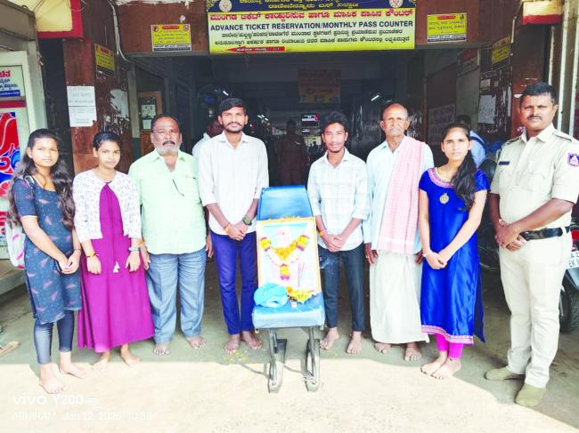 ರಾಣೇಬೆನ್ನೂರು ಬಸ್ ಸ್ಟ್ಯಾಂಡ್ ನಲ್ಲಿ ಸ್ವಾಮಿ ವಿವೇಕಾನಂದರ ಜಯಂತಿ