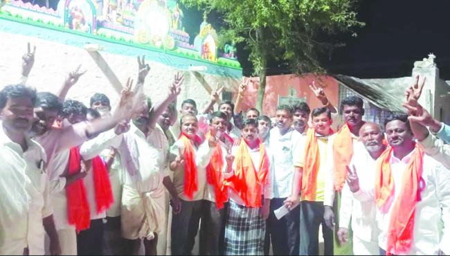 ಪ್ರಾಥಮಿಕ ಗ್ರಾ.ಕೃ.ಸ.ಸಂಘದ ಚುನಾವಣೆ ಬಿಜೆಪಿ ಭರ್ಜರಿ ಗೆಲುವು .ಕಾಂಗ್ರೆಸ್ ಹಿನ್ನಡೆ