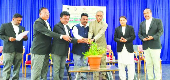 ಆರೋಗ್ಯದ ಕಡೆ ಗಮನ ಹರಿಸಬೇಕು : ಎಸ್‌.ಎಚ್‌.ಜತ್ತಿ 