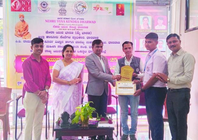 ಸ್ವಾಮಿ ವಿವೇಕಾನಂದರು ಯುವ ಪೀಳಿಗೆಗೆ ಆದರ್ಶ ಸ್ಫೂರ್ತಿ: ದೊಡ್ಡಮನಿ