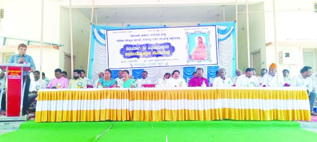 ಸಿರುಗುಪ್ಪದಲ್ಲಿ ನಮಾಜೋ ನಿಯಾಜ್‌ಕುಂಡೇ ಧಾರ್ಮಿಕ ಸಾಂಸ್ಕೃತಿಕ ಕಾರ್ಯಕ್ರಮ