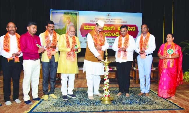 ಮಹಾ ಪುರುಷರನ್ನು ಸ್ಮರಿಸುವುದು ನಮ್ಮ ನಿಮ್ಮೆಲ್ಲರ ಕರ್ತವ್ಯ: ಯತ್ನಾಳ 