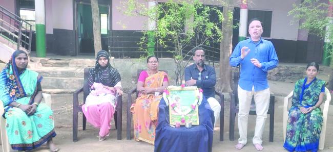 ಹಿರೇರೂಗಿ ಗ್ರಾಮದ ಯುಬಿಎಸ್ ಶಾಲೆಯಲ್ಲಿ ಮಹಾಯೋಗಿ ವೇಮನರ ಜಯಂತಿ