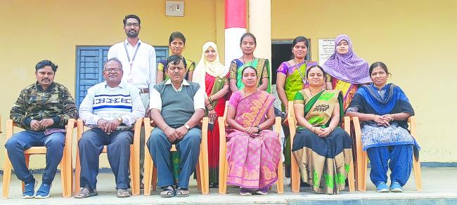 ವಿದ್ಯಾರ್ಥಿಯ ಉಜ್ವಲ ಭವಿಷ್ಯಕ್ಕೆ ಶಿಕ್ಷಣವೇ ದಾರೀದೀಪ: ಪ್ರೊ.ಅಂಗಡಗೇರಿ 