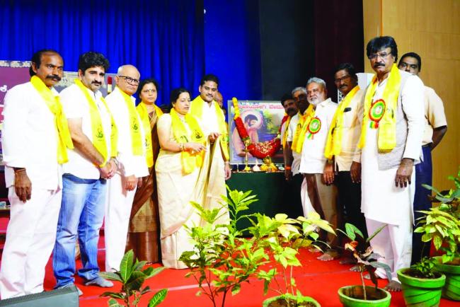 ಬಳ್ಳಾರಿಯಲ್ಲಿ ಸಂಭ್ರಮದ ಮಹಾಯೋಗಿ ವೇಮನ 613 ನೇ ಜಯಂತ್ಯೋತ್ಸವ