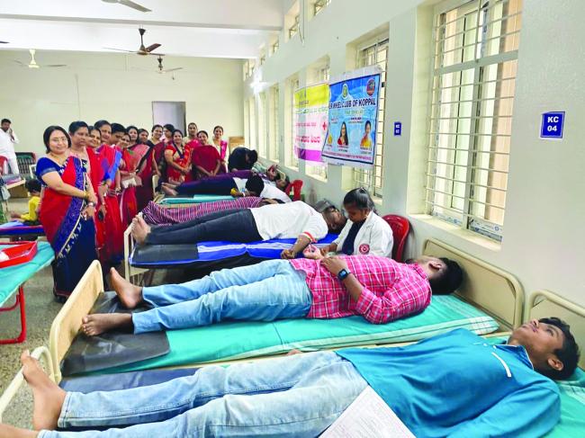 ರಕ್ತ ದಾನ ಮಾಡಿ ಜೀವ ಉಳಿಸುವ ಪುಣ್ಯ ಗಳಿಸಿಕೊಳ್ಳಿ-ಉಮಾತಂಬ್ರಳ್ಳಿ 