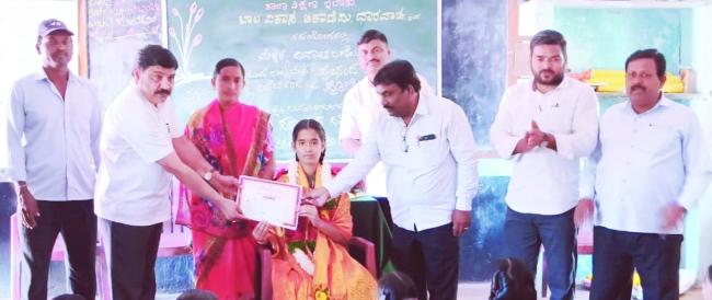 ರಾಜ್ಯ ಮಟ್ಟದ ಪ್ರಬಂಧ ಸ್ಪರ್ಧೆ: ಪ್ರಥಮ ಸ್ಥಾನ ಪಡೆದ ಪೂರ್ಣಿಮಾ ಕೆಂಭಾವಿ 