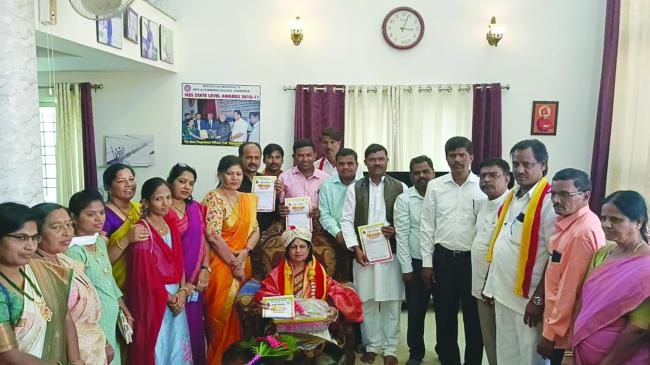 ಸಾಹಿತ್ಯ ಸಮ್ಮೇಳನದ ಸರ್ವಾಧ್ಯಕ್ಷೆ ಡಾ. ವಿಜಯಲಕ್ಷ್ಮಿಗೆ ಅಧಿಕೃತ ಆಹ್ವಾನ