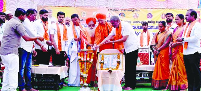 ಹಿಂದುಳಿದ ಅಂಬಿಗರ ಸಮಾಜದ ಶ್ರೇಯೋಭಿವೃಗೆ ಬದ್ಧ: ಬಾಲಚಂದ್ರ ಜಾರಕಿಹೊಳಿ 