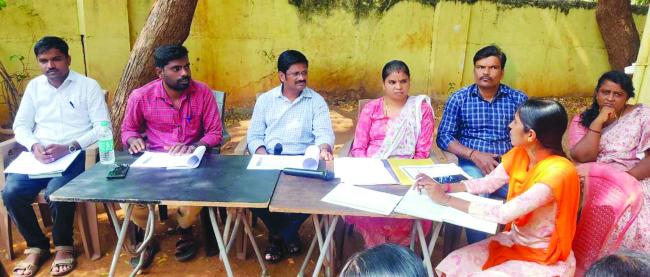 ಮಹಿಳೆಯರಿಗೆ ಸರ್ಕಾರದ ಸ್ವ ಉದ್ಯೋಗ ಯೋಜನೆಗಳನ್ನು ಸಕಾಲದಲ್ಲಿ ತಲುಪಿಸಬೇಕು: ಆರ್‌.ಕೆ.ಶ್ರೀಕುಮಾರ್