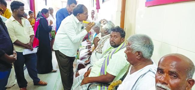 ಪ್ರತಿಯೊಬ್ಬರೂ ಅತ್ಯಂತ ಪ್ರಮುಖವಾದ ನೇತ್ರಗಳನ್ನು ಸುರಕ್ಷಿತವಾಗಿ ನೋಡಿಕೊಳ್ಳಬೇಕು : ವಿ.ಎ.ಆಂಜಿನೇಯ್ಯ ಪ್ರಸಾದ್‌.