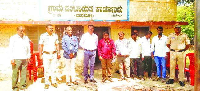 ಗ್ರಾ.ಪಂ.ಅಧ್ಯಕ್ಷ ವಿರುದ್ಧ ಅವಿಶ್ವಾಸ ಗೊತ್ತುವಳಿ ಮಂಡನೆ: ಎಲ್ಲ ಸದಸ್ಯರು ಗೈರು 