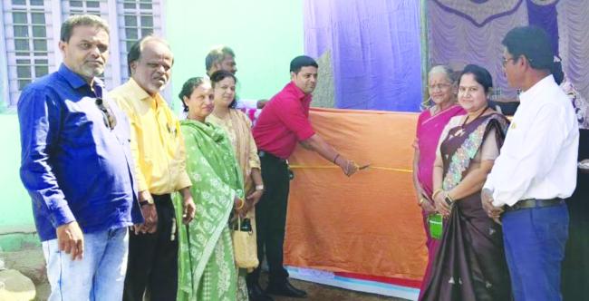 ವಸ್ತು ಪ್ರದರ್ಶನ ಕಾರ್ಯಕ್ರಮಕ್ಕೆ ನಾಸೀರ ಹುಸೇನ್  ರಿಂದ ಚಾಲನೆ