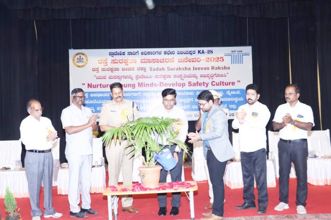 36ನೇ ರಾಷ್ಟ್ರೀಯ ರಸ್ತೆ ಸುರಕ್ಷತಾ ಮಾಹೆಯ ಕಾರ್ಯಕ್ರಮಕ್ಕೆ ಚಾಲನೆ