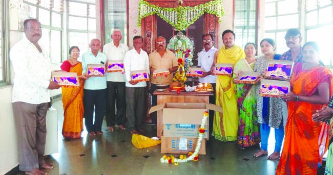 ಸಾಮೂಹಿಕ ವಿವಾಹಗಳಿಗೆ ಉಚಿತ ಬಾಸಿಂಗ ಸಮರೆ​‍್ಣ 