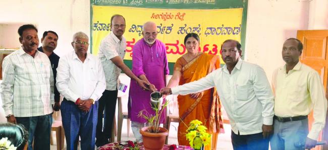 ಪರೀಕ್ಷೆಗಳು ವಿದ್ಯಾರ್ಥಿ ಜೀವನದ ವಿಜಯದ ಮೆಟ್ಟಿಲುಗಳು: ಹಲಗತ್ತಿ 