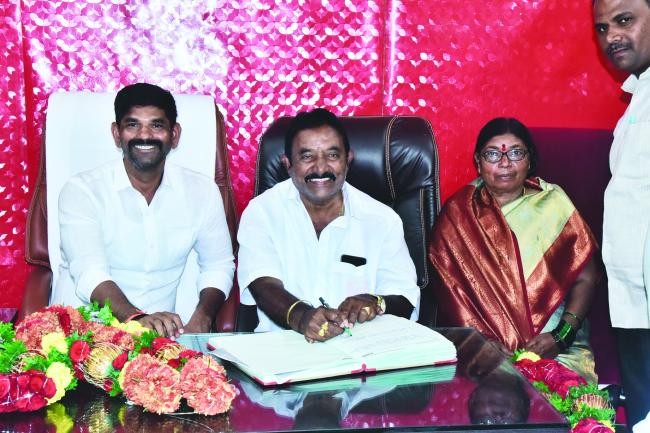 ಪುರಸಭೆ ಅಧ್ಯಕ್ಷ ಭಟ್ಟ ಪ್ರಸಾದ್ ಅಧಿಕಾರ ಸ್ವೀಕಾರ