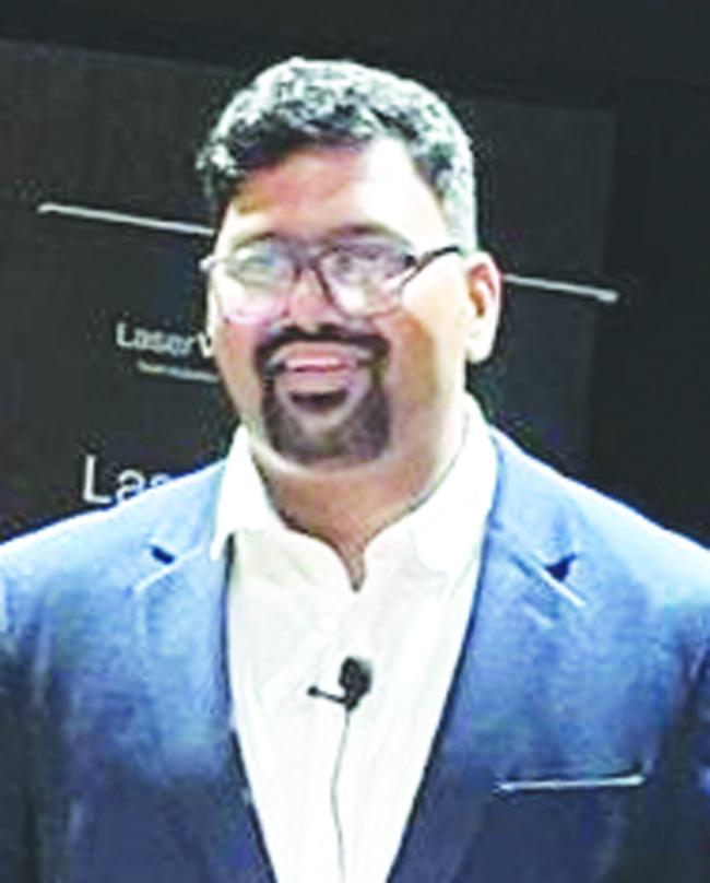 ಅಂತರರಾಷ್ಟ್ರೀಯ ಸಮ್ಮೇಳನದಲ್ಲಿ ಭಾರತೀಯ ಸುಪ್ರಸಿದ್ಧ ದಂತ ವೈದ್ಯರಿಂದ ಪಿಎಚ್‌ಡಿ ಸಂಶೋಧನೆ ಪ್ರಸ್ತುತ