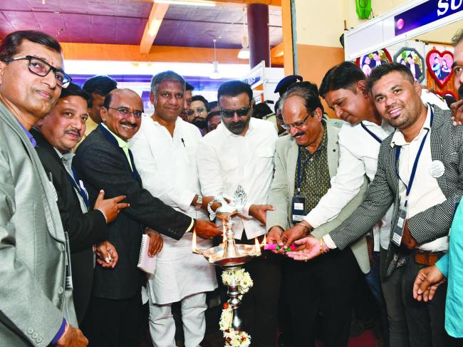 ತಂತ್ರಜ್ಞಾನಗಳ ಅನಾವರಣ: ನಗರದಲ್ಲಿ ಡಿಜಿ ಫೋಟೋ ಎಕ್ಸ್ಪೋ ಉದ್ಘಾಟನೆ