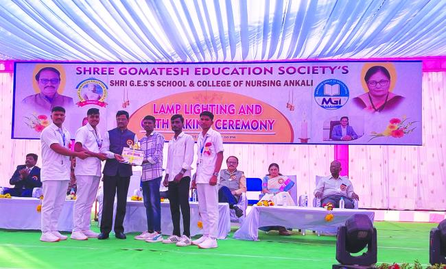 ವಿದ್ಯಾರ್ಥಿಗಳೇ ನಮ್ಮ ದೇಶದ ಆಸ್ತಿ ಅವರಿಗೆ ದೇಶದ ಹಣೆಬರಹ ಬದಲಾಯಿಸುವ ಜ್ಞಾನ ನೀಡಬೇಕು : ಸಂತೋಷ್ ಇಂಡಿ