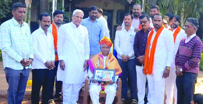 ವಿವೇಕಾನಂದರ ಆಶಯದಂತೆ ಮಕ್ಕಳು ವಿವೇಕರಾಗಿ ಶಕ್ತಿವಂತರಾಶಗಲಿ ಢವಳೇಶ್ವರ ಗ್ರಾಮ ಸಂಸ್ಕೃತಿ ತೊಟ್ಟಿಲು