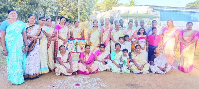 ಸರ್ವ ಧರ್ಮಗಳಿಗೂ ಮಿಗಿಲಾದ ಸಂವಿಧಾನ ನಮ್ಮದು :  ಅನಿತಾ ಜಕಬಾಳ