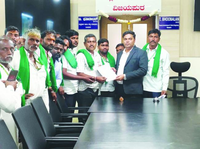 ಕೆನಾಲ್‌ಗೆ ನೀರು ಹರಿಸಲು ಆಗ್ರಹ 