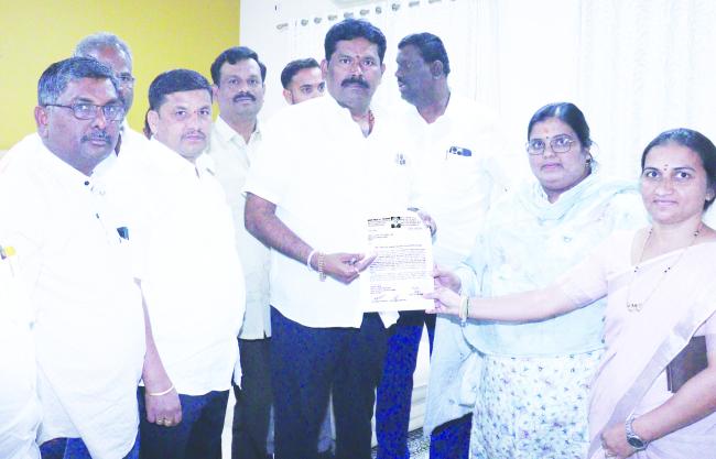 ಅಂಜನಾದ್ರಿ ಬೆಟ್ಟದಲ್ಲಿ ಕ್ಲಿನಿಕ್ ತೆರೆಯಲು ಸಚಿವರಿಗೆ ಜ್ಯೋತಿ ಮನವಿ