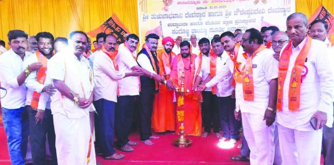 ದೇವಾಲಯ ಉದ್ಘಾಟನೆ ಸ್ವಾತಂತ್ರ್ಯ ರಕ್ಷಣೆಯಲ್ಲಿ ಮರಾಠಾ ಸಮುದಾಯದ ಪಾತ್ರ ಮುಖ್ಯವಾಗಿದೆ - ಕೋಳಿವಾಡ