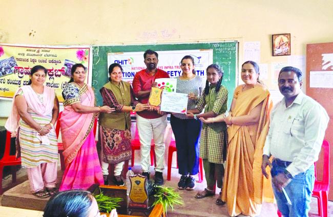 ರಸ್ತೆ ಸುರಕ್ಷತಾ ಜಾಗೃತಿ ಸಪ್ತಾಹ ಸಂಚಾರ ನಿಯಮ ಪಾಲಿಸಿ ಸುರಕ್ಷಿತವಾಗಿರಿ