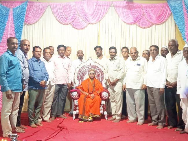 ಜಗತ್ತಿನಲ್ಲಿ  ಅತೀ  ಬುದ್ಧಿವಂತ  ಪ್ರಾಣಿ  ಎಂದರೆ  ಮನುಷ್ಯ 