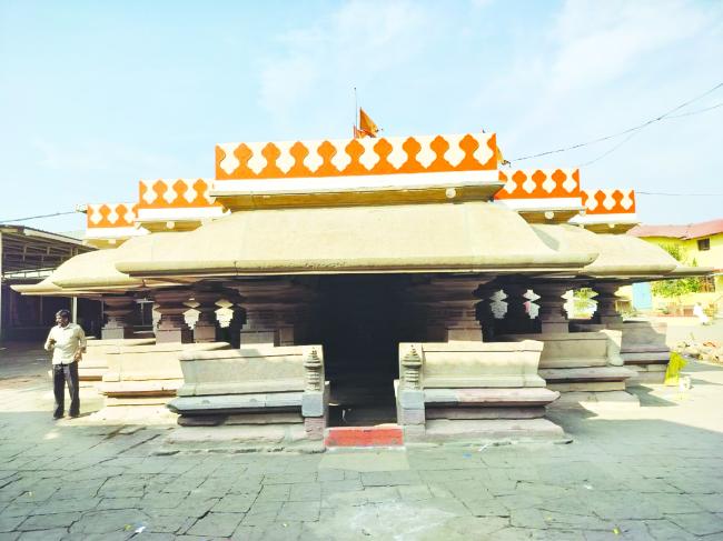 ಪ್ರಸಿದ್ಧ ಪುರಾತನ ಶಂಕರಲಿಂಗ ಮಠ 