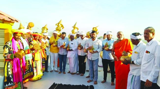 ಕಾಗಿನೆಲೆ ಕನಕ ಗುರುಪೀಠದ ಶಾಖಾಮಠದಲ್ಲಿ ಕಳಸಾರೋಹಣ