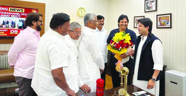 ಶಿವಾಜಿ ಮಹಾರಾಜರ ಪುತ್ಥಳಿ ಲೋಕಾರೆ​‍್ಣ ಕಾರ್ಯಕ್ರಮ